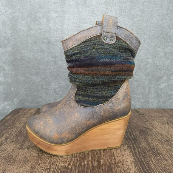 BedStu Bruges Platform Wedge Boots 8.5 Blue Red Multi Slouch Fabric Leather Wood - Picture 10 of 13